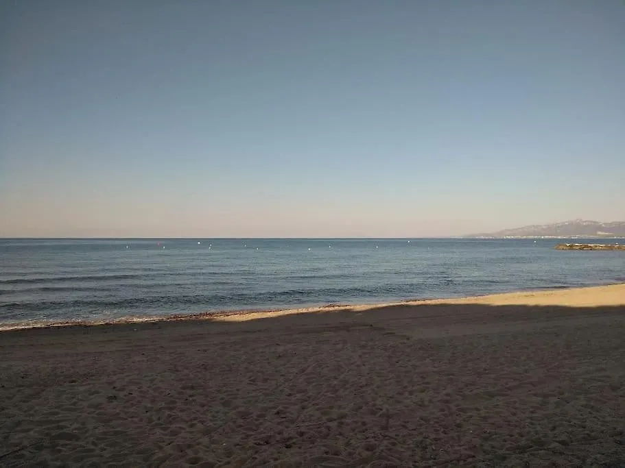Apartment Apartamento En Primera Linea De Playa En Cambrils