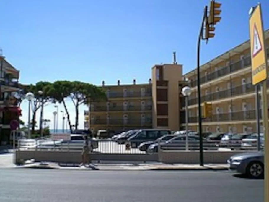 Apartamento En Primera Linea De Playa En Cambrils Spain