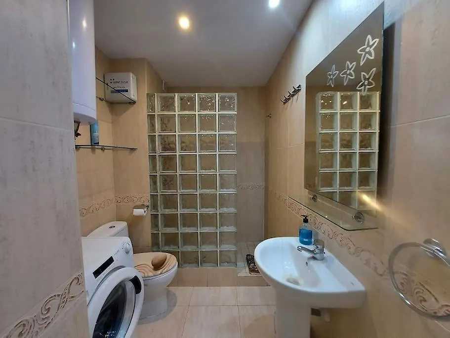 Apartamento En Primera Linea De Playa En Cambrils