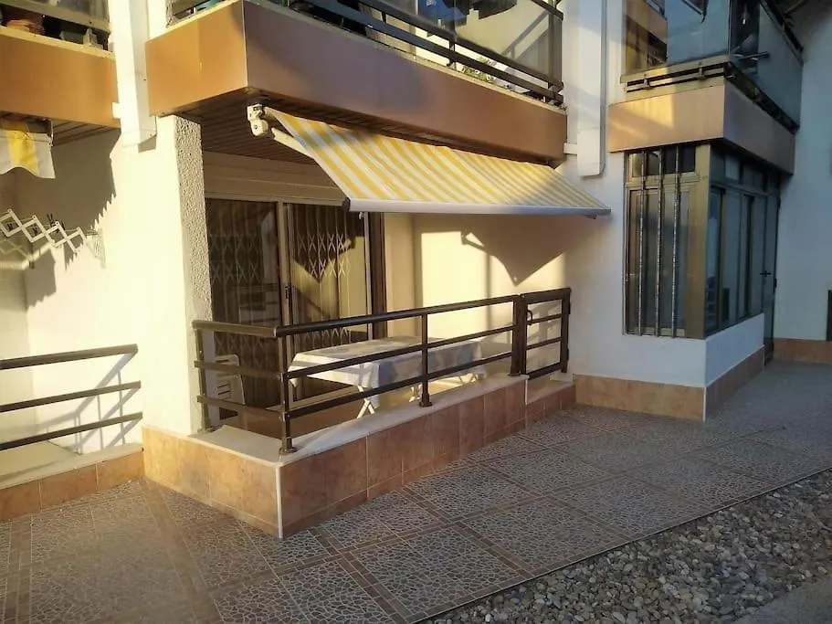Apartamento En Primera Linea De Playa En Cambrils Apartment