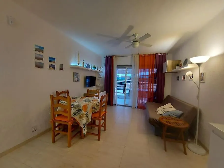 Apartamento En Primera Linea De Playa En Cambrils