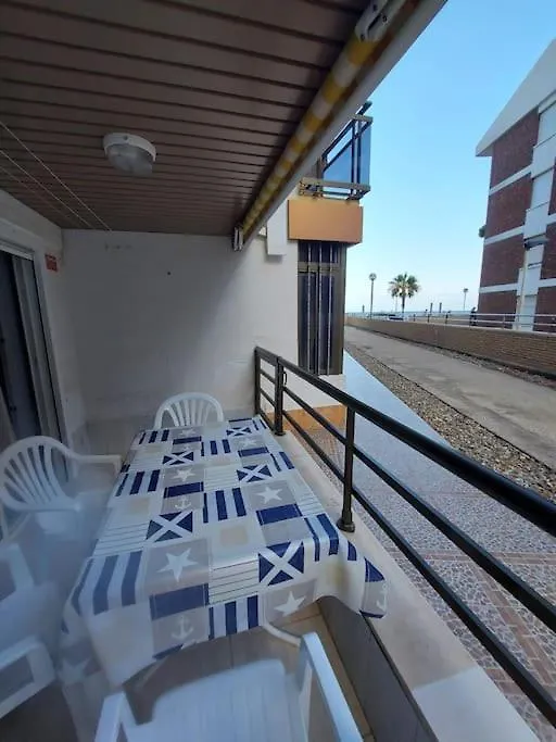 Apartamento En Primera Linea De Playa En Cambrils